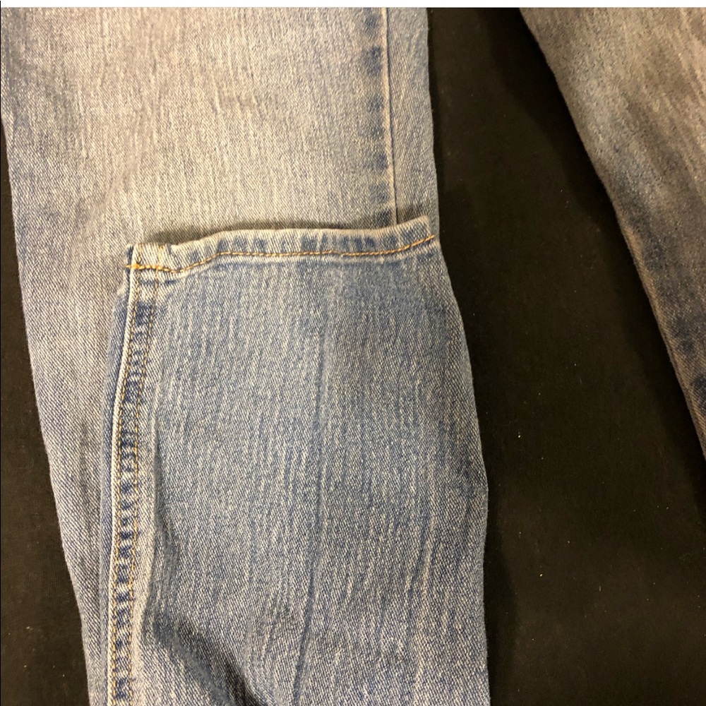 Jeans - Picture 2 of 3